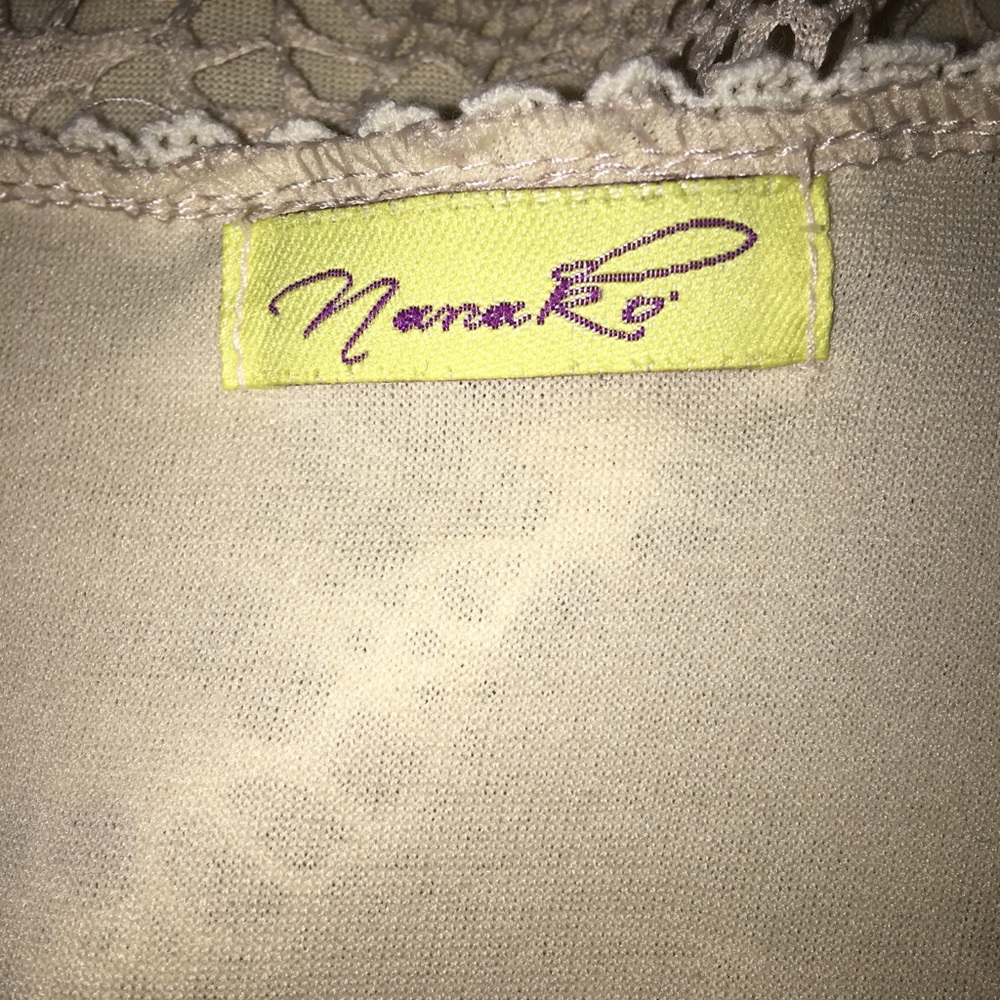 Nanako Beige Sleeveless Lace Victorian Dress - Picture 6 of 6